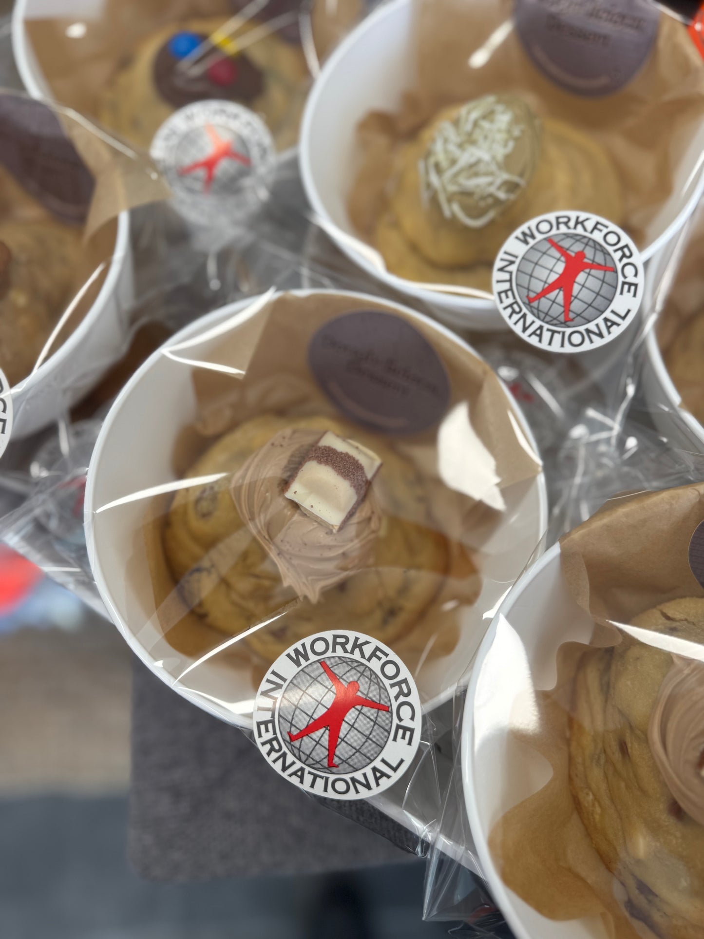 Individual Cookie with corporate gift wrapping